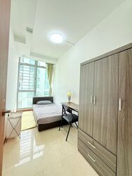 The Lakeshore (D22), Condominium #453846211